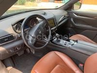 Usado Maserati Levante 275 CV (202 kW) 2018 Gris / plata SUV