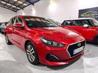 Usado Hyundai i30 116 CV (85 kW) 2019 Granate Familiar