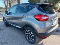 Usado Renault Captur 90 CV (66 kW) 2017 Gris SUV