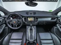 Käytetty Porsche Macan Turbo 400 HP (294 kW) 2014 Musta Katumaasturi