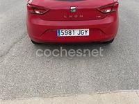 Usado Seat Leon CONNECT 110 CV (80 kW) 2015 Rojo Berlina