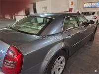 Usado Chrysler 300C 218 CV (160 kW) 2007 Gris / plata Berlina