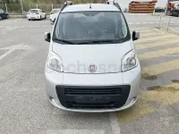 Usado Fiat Qubo Dynamic 95 CV (69 kW) 2011 Gris / plata Monovolumen