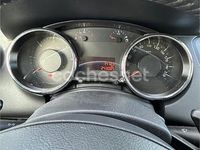 Usado Peugeot 5008 Allure 115 CV (84 kW) 2013 Marrón Monovolumen