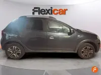 Usado Dacia Sandero Essentiel 95 CV (69 kW) 2020 Negro