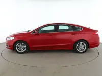Usado Ford Mondeo Titanium 150 CV (110 kW) 2014 Rojo Berlina