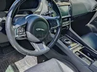 Usado Jaguar F-Pace Prestige 240 CV (176 kW) 2017 Rojo SUV