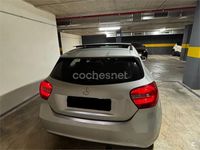 Usado Mercedes A180 Urban 122 CV (89 kW) 2013 Gris / plata Berlina