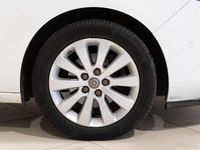 Usado Opel Zafira Tourer Excellence 140 CV (102 kW) 2016 Blanco Monovolumen