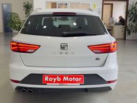Usado Seat Leon FR 150 CV (110 kW) 2019 Blanco Utilitario