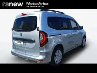 Begagnad Renault Kangoo Zen 131 HK (96 kW) 2022 Grå Minibuss