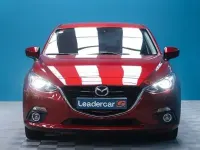 Usado Mazda 3 Luxury 120 CV (88 kW) 2016 Rojo Utilitario