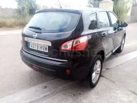 Usado Nissan Qashqai Visia 163 CV (119 kW) 2015 Negro SUV