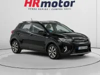Usado Kia Stonic 84 CV (61 kW) 2022 SUV