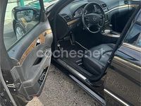 Usado Mercedes E320 Avantgarde 224 CV (164 kW) 2008 Negro Familiar