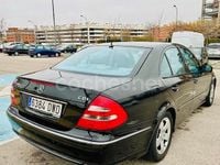 Usado Mercedes E280 Avantgarde 190 CV (139 kW) 2006 Negro Berlina