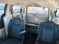 Usado Chrysler Grand Voyager Limited 163 CV (119 kW) 2009 Beige Monovolumen