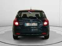 Usado Kia Ceed 90 CV (66 kW) 2008 Negro Utilitario