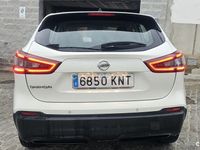 Usado Nissan Qashqai Acenta 130 CV (95 kW) 2018 Blanco SUV