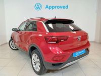 Usado VW T-Roc Life 110 CV (80 kW) 2024 Rojo SUV