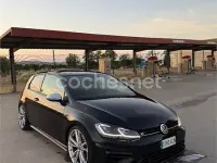 Usado VW Golf VII R 310 CV (228 kW) 2017 Negro Berlina