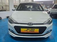 Usado Hyundai i20 Style 100 CV (73 kW) 2018 Blanco Berlina