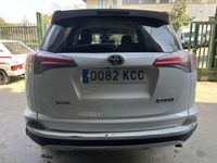 Usado Toyota RAV4 Advance 143 CV (105 kW) 2017 Blanco SUV