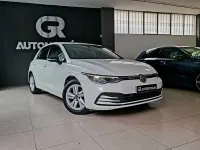 Usado VW Golf VIII 110 CV (80 kW) 2021 Blanco Berlina