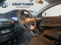 Usado Dacia Sandero Extreme 122 CV (89 kW) 2026 Verde Berlina