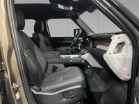 Używany Land Rover Defender SE Dynamic 249 KM (183 kW) 2024 Brązowy SUV