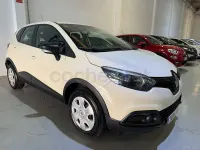 Usado Renault Captur Intens 90 CV (66 kW) 2017 Beige SUV