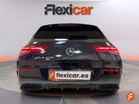 Usado Mercedes CLA200 Shooting Brake 163 CV (119 kW) 2021 Negro Familiar