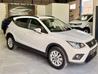 Usado Seat Arona Style 95 CV (69 kW) 2019 Blanco SUV