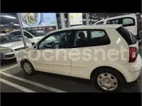 Usado VW Polo Trendline 75 CV (55 kW) 2004 Blanco Utilitario