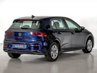Usado VW Golf VIII 115 CV (84 kW) 2021 Azul Berlina