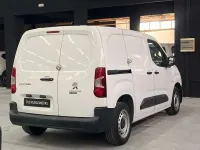 Usado Peugeot Partner S 102 CV (75 kW) 2021 Blanco Monovolumen