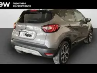 Usado Renault Captur Zen 110 CV (80 kW) 2017 Gris SUV