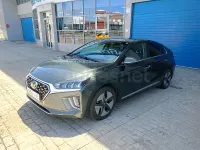 Usado Hyundai Ioniq 141 CV (103 kW) 2022 Gris / plata Utilitario