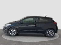 Usado Hyundai i20 84 CV (61 kW) 2016 Negro Coupe