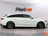Usado Mercedes CLA200 Shooting Brake 163 CV (119 kW) 2021 Blanco Familiar