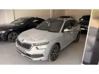 Usado Skoda Kamiq Sport 110 CV (80 kW) 2023 Gris / plata SUV
