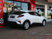 Usado Toyota C-HR Advance 184 CV (135 kW) 2021 Blanco SUV