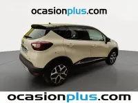 Usado Renault Captur Zen 120 CV (88 kW) 2017 Beige SUV