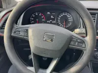 Usado Seat Leon Reference 105 CV (77 kW) 2013 Rojo Berlina