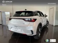 Usado Lexus LBX 136 CV (100 kW) 2025 Blanco SUV