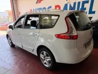 Usado Renault Grand Scénic IV Life 115 CV (84 kW) 2016 Blanco Monovolumen