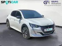 Usado Peugeot e-208 GT 100 kW (136 CV) 2021 Blanco Utilitario