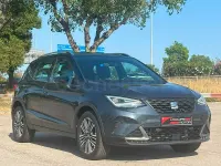 Usado Seat Arona FR 115 CV (84 kW) 2024 Gris / plata SUV