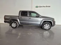 Usado VW Amarok Trendline 179 CV (131 kW) 2017 Gris Pickup/Camioneta