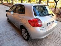 Usado Toyota Auris Luna 90 CV (66 kW) 2010 Beige Utilitario